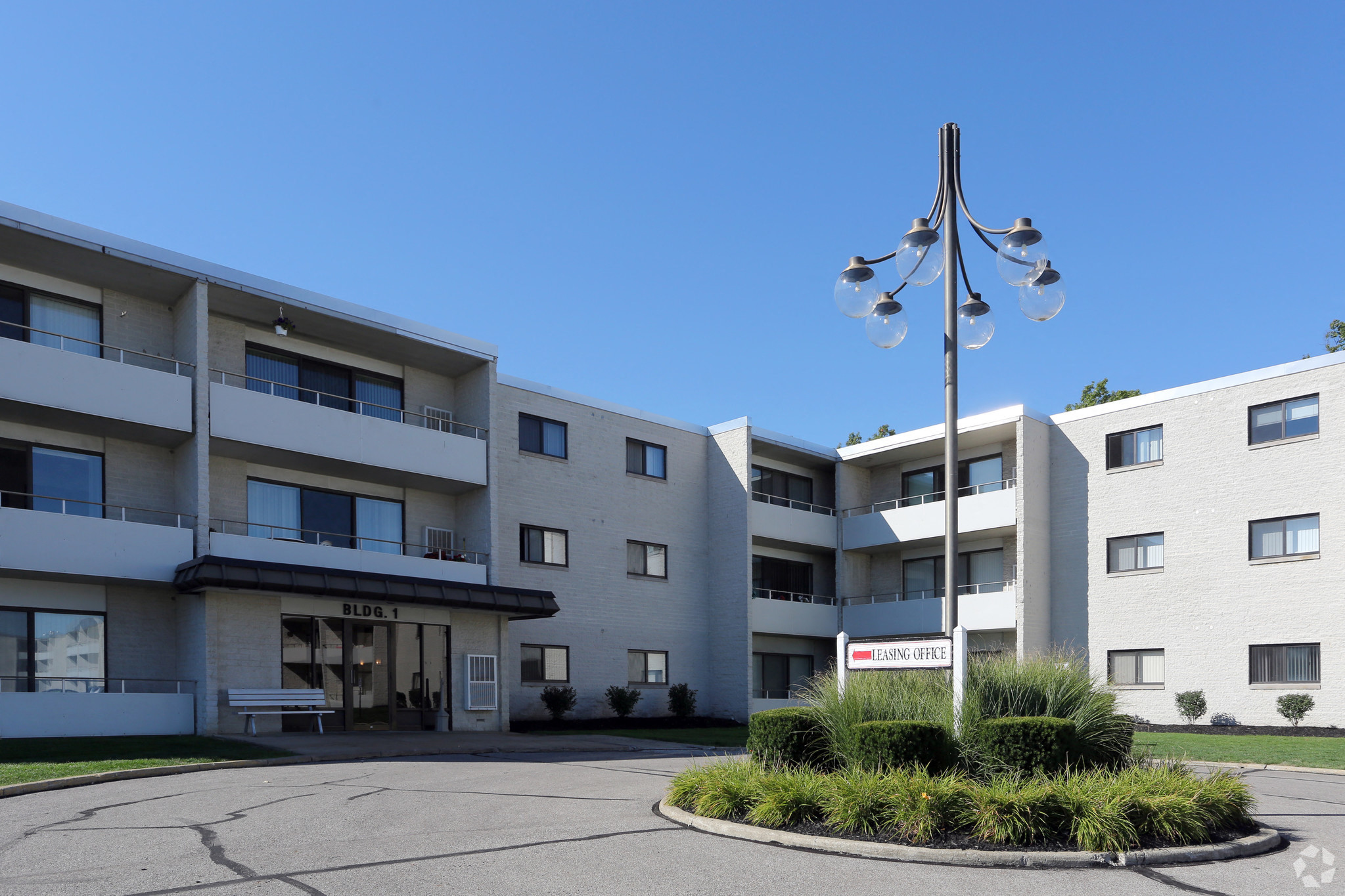 Stone Pointe Apartments